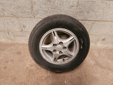 2004 HYUNDAI TRAJET 15" ALLOY